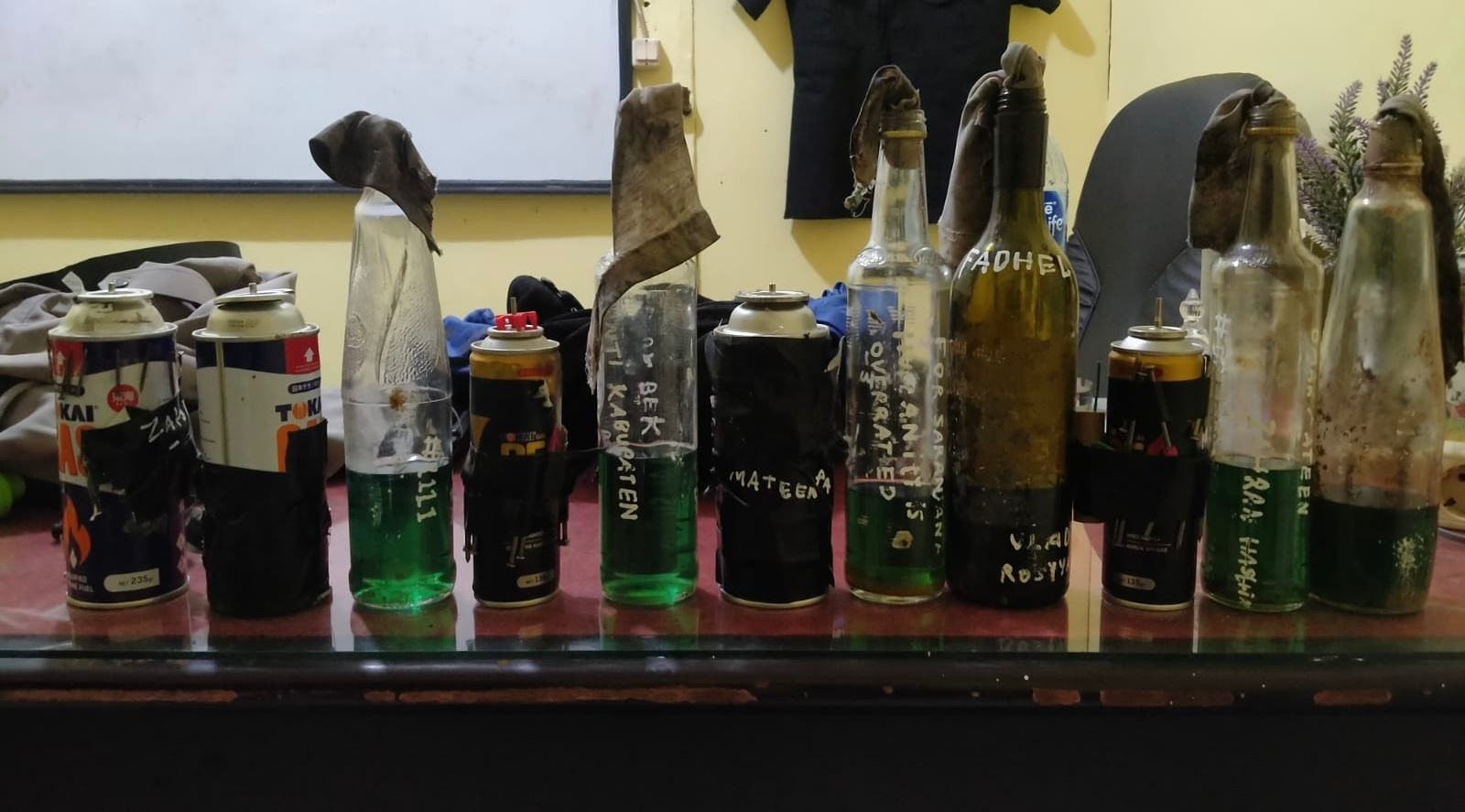 Aksi Pelemparan Bom Molotov Terjadi di SMPN 3 Sungai Raya, Pelaku Diamankan Polisi