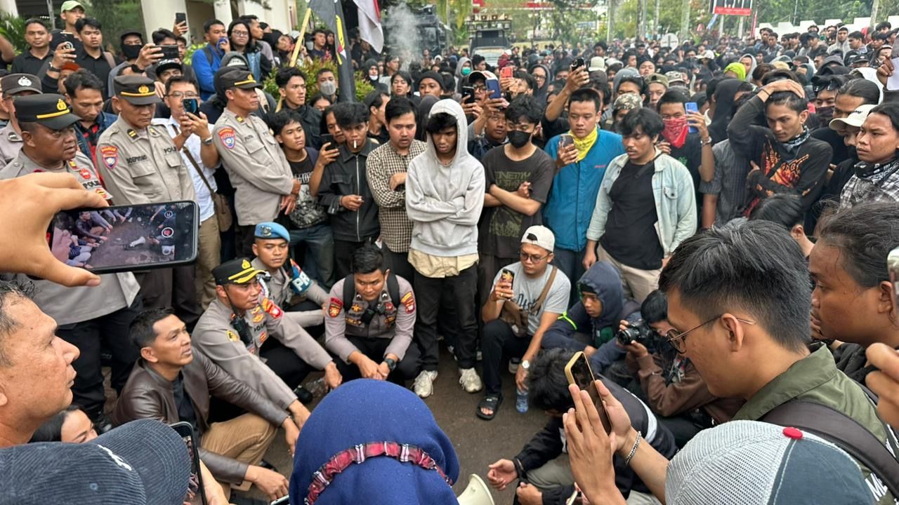 Mahasiswa Kalbar Gelar Aksi Lanjutan Tolak Kenaikan Tunjangan DPR