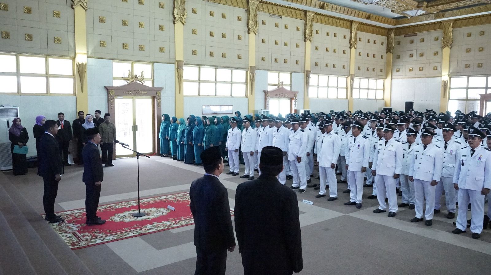 Masa Jabatan 173 Kepala Desa di Sambas Diperpanjang Dua Tahun, Bupati Satono Tegaskan Pentingnya Kepatuhan Regulasi