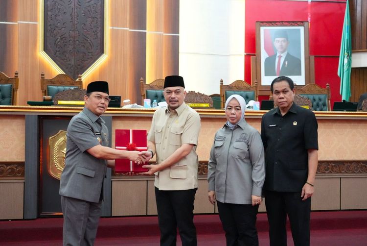 Norsan Sampaikan KUA-PPAS 2027, Pemprov Kalbar Fokus Tingkatkan SDM dan Dorong Ekonomi Daerah