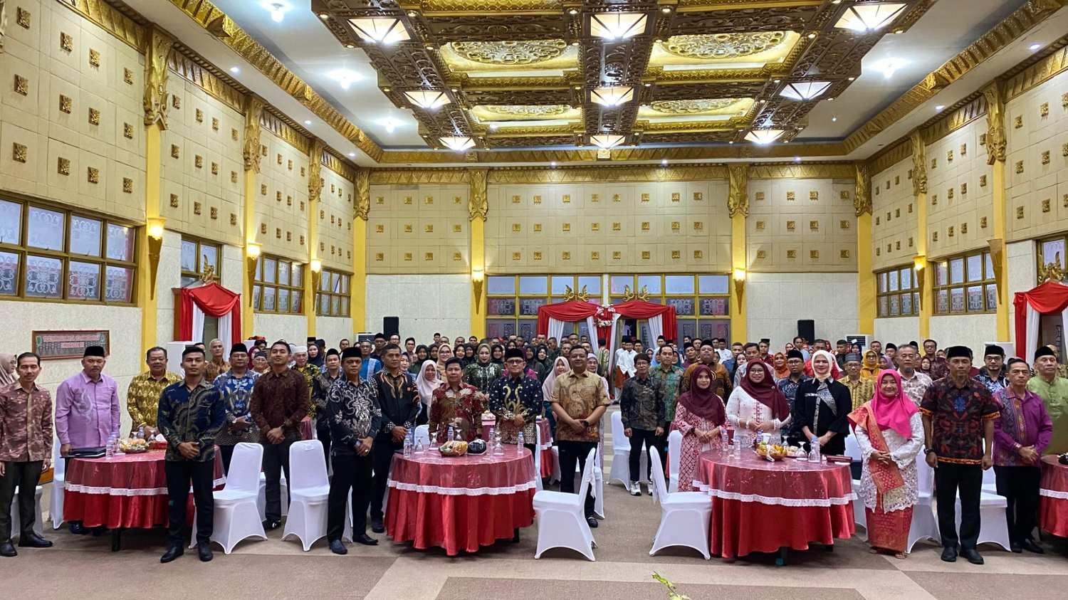 Paskibraka Sambas Tuai Pujian di Malam Resepsi Kenegaraan, Bupati: Anak Hebat Calon Penerus Bangsa