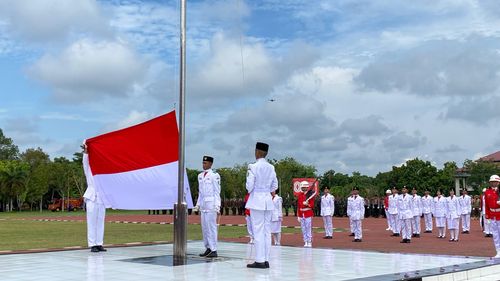 Peringatan HUT ke-80 RI di Sambas, Bupati Sambas Ajak Masyarakat Majukan Daerah