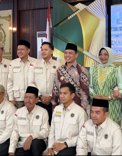 Pelepasan Jemaah Haji Kalbar 2026 Berlangsung Khidmat, Norsan Minta Petugas Layani dengan Ikhlas