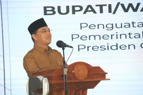 Tak Hanya Padamkan Api, Pemprov Kalbar Perhatikan Kebutuhan Relawan Karhutla