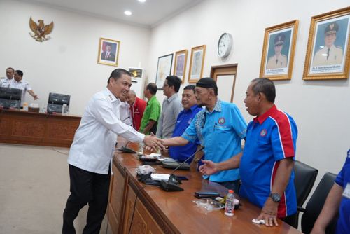 Audiensi dengan Serikat Buruh, Ria Norsan Siap Perjuangkan Kesejahteraan Pekerja