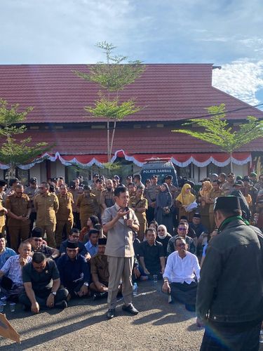 Tanggapan Pemkab Sambas Terhadap Tuntutan Aliansi: Siap Diskusikan Isu PETI hingga Kesejahteraan Honorer